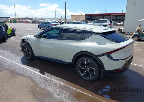 2022 Kia Ev6 Wind z USA, uszkodzony, nr VIN KNDC3DLC5N5053174